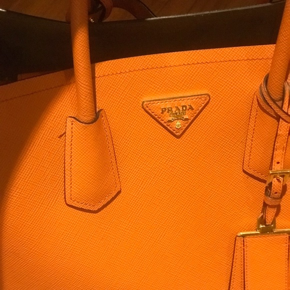 Prada Saffiano Cuir Double Orange - Picture 5 of 6